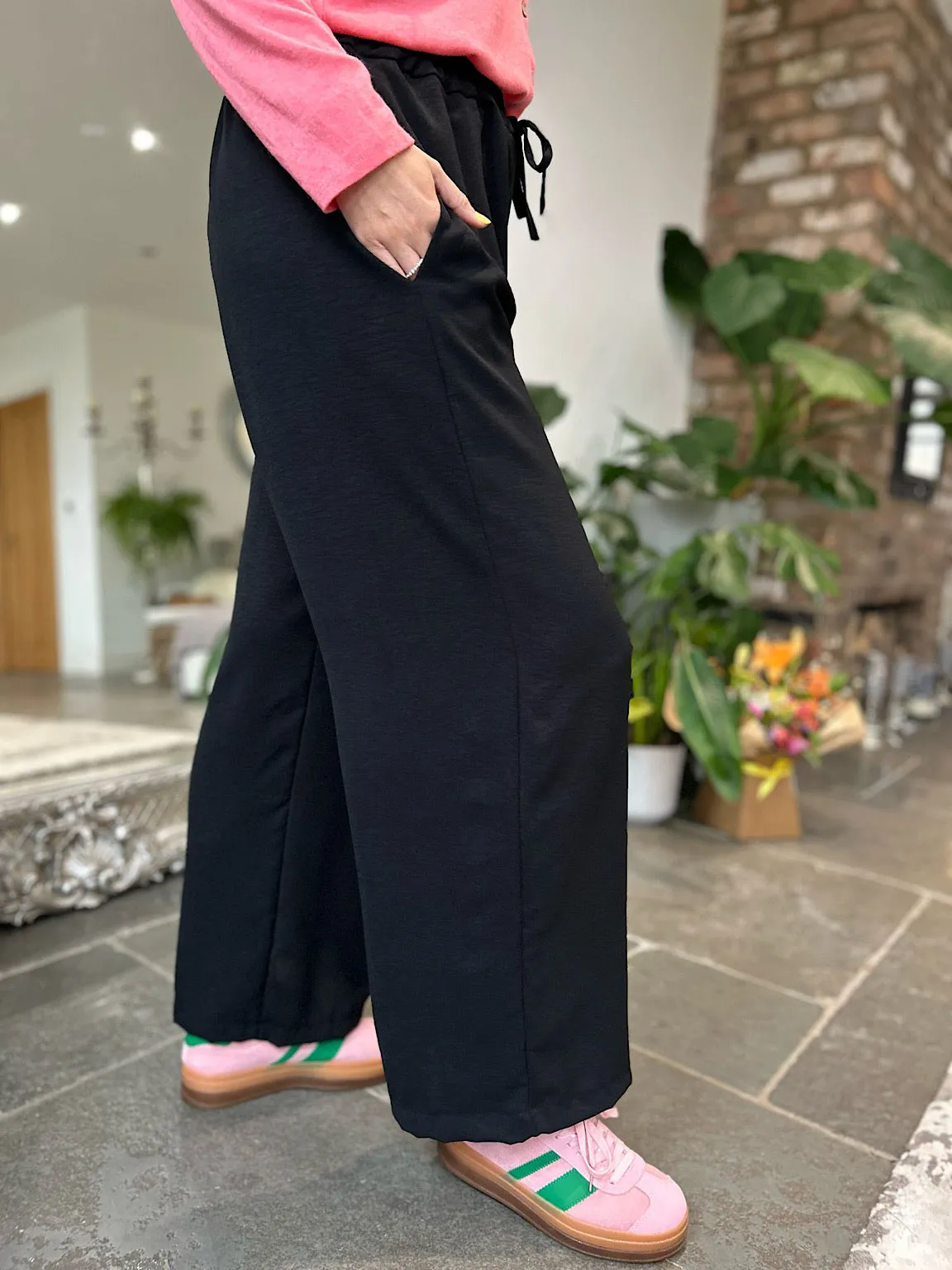 Black Wide Leg Pocket Trousers Claudia