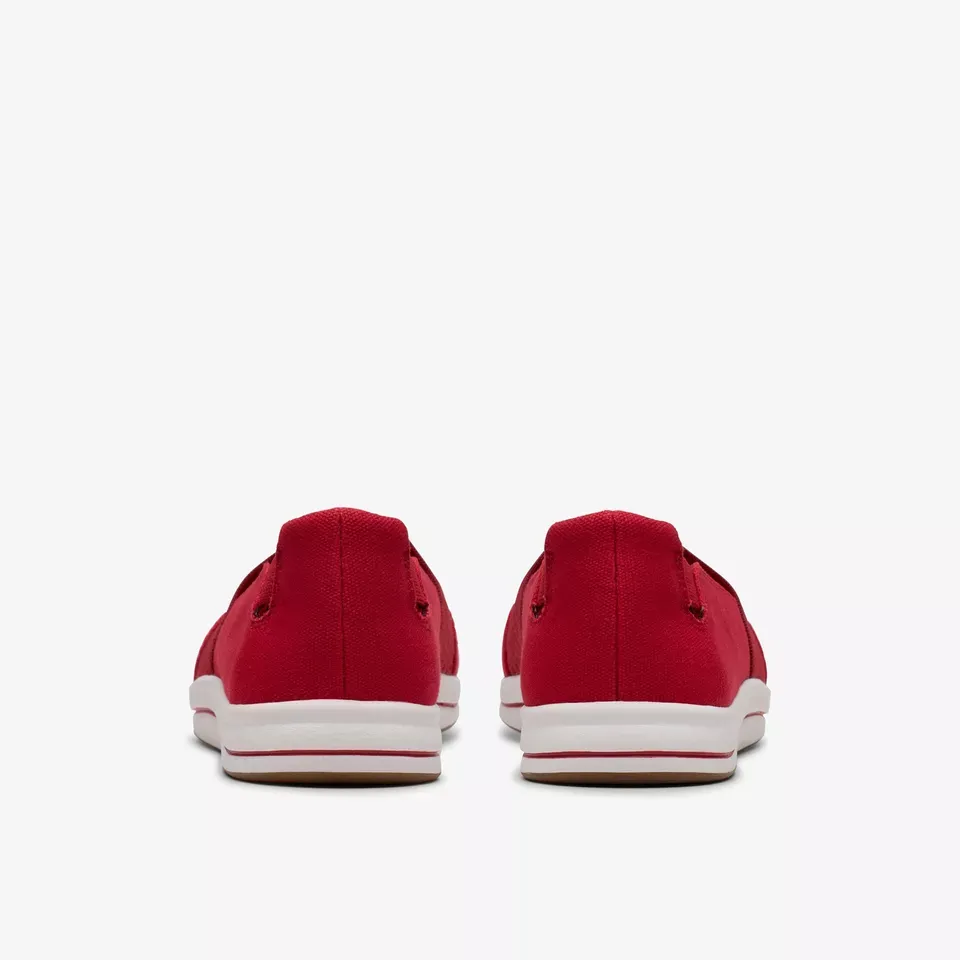 Clarks Women's Breeze Vibe Cherry 26181895