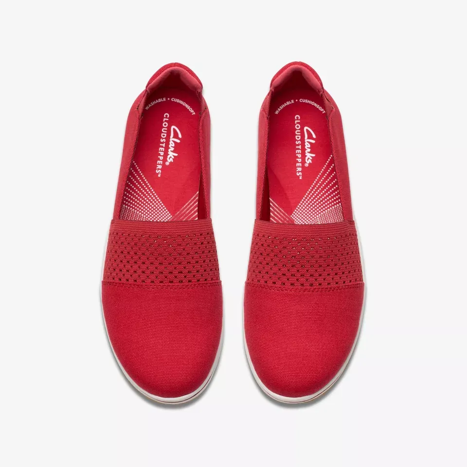 Clarks Women's Breeze Vibe Cherry 26181895