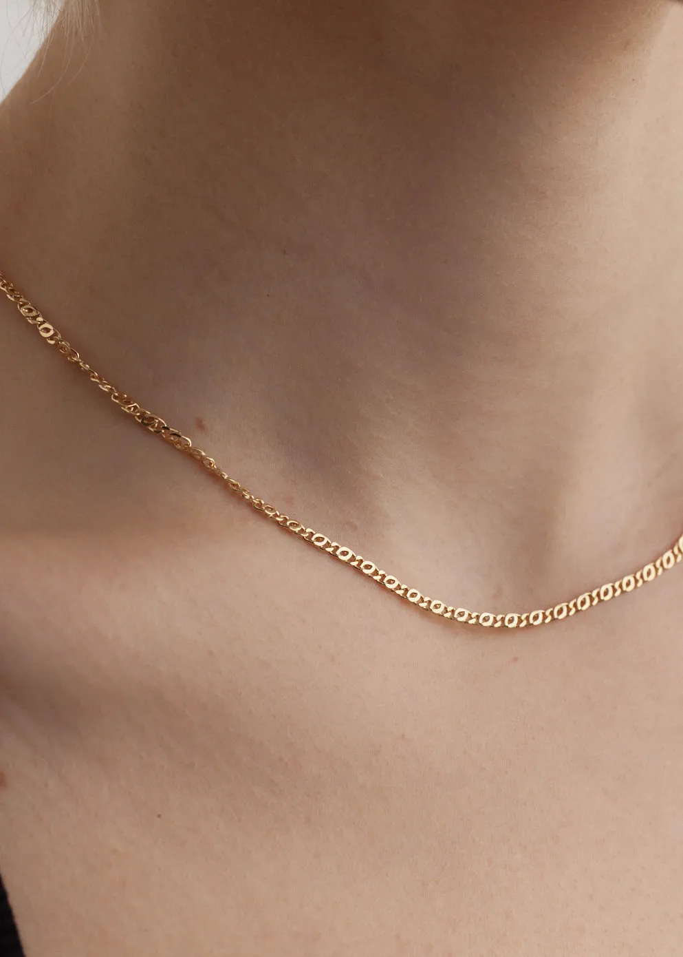 Flat Marine Chain