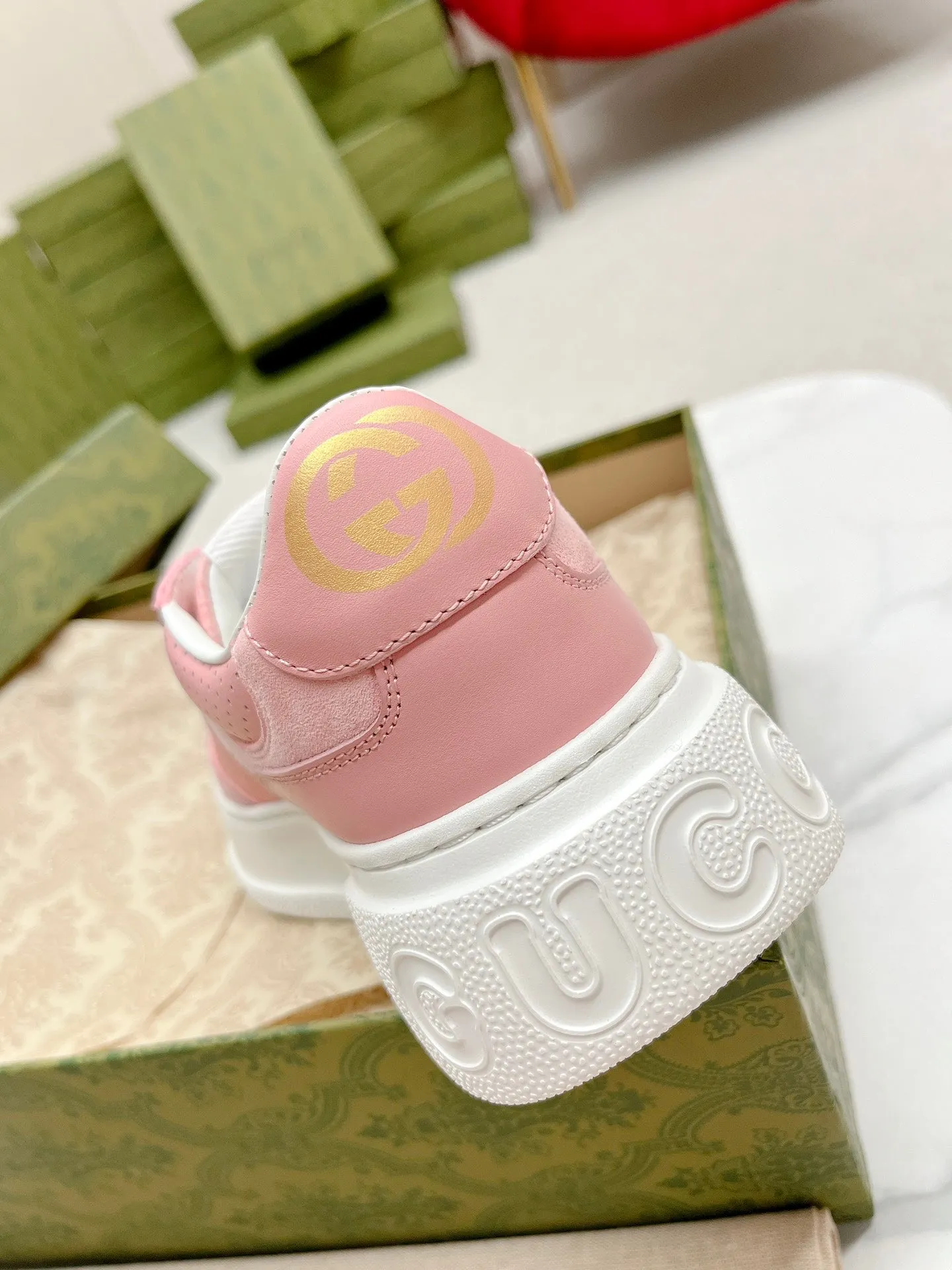GG CALFSKIN PINK LIGHT Helpful TRAINER Digital Gucci