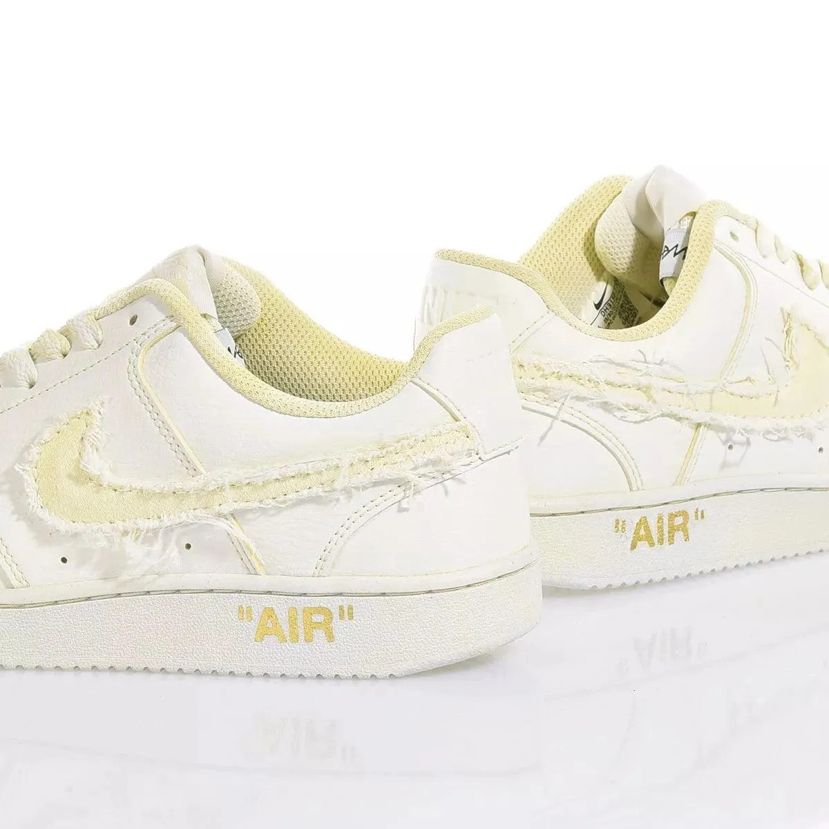 Nike Dye Sunlight