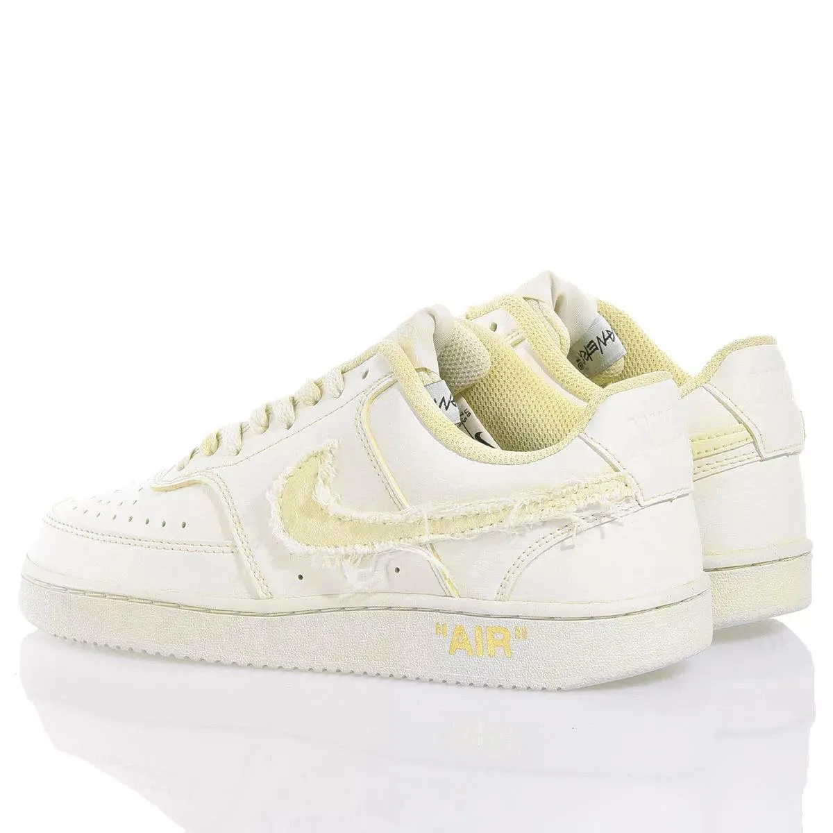 Nike Dye Sunlight
