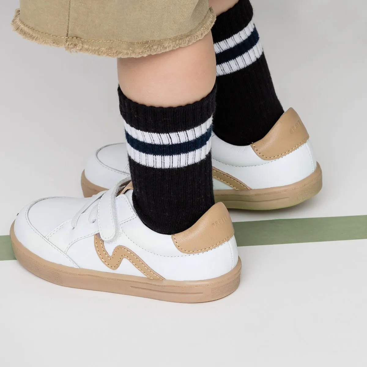 Pretty Brave XO Trainer - White/Camel
