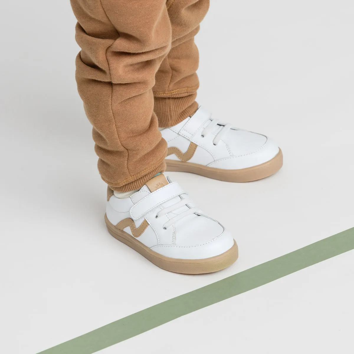 Pretty Brave XO Trainer - White/Camel