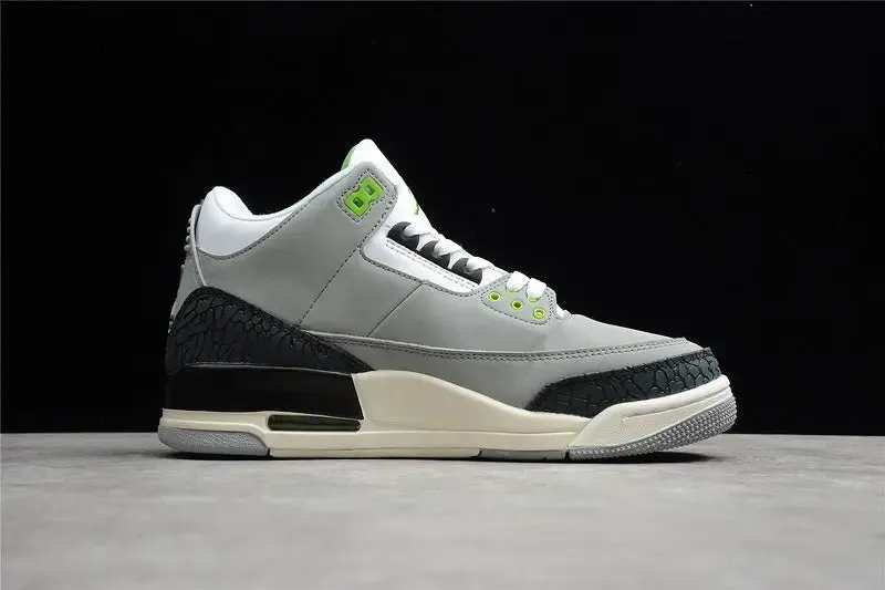 RETRO AIR LIGHT GREY/CHLOROPHYLL/BLACK-WHITE-SAIL SMOKE Advanced technology 3 CHLOROPHYLL Premium-grade JORDAN