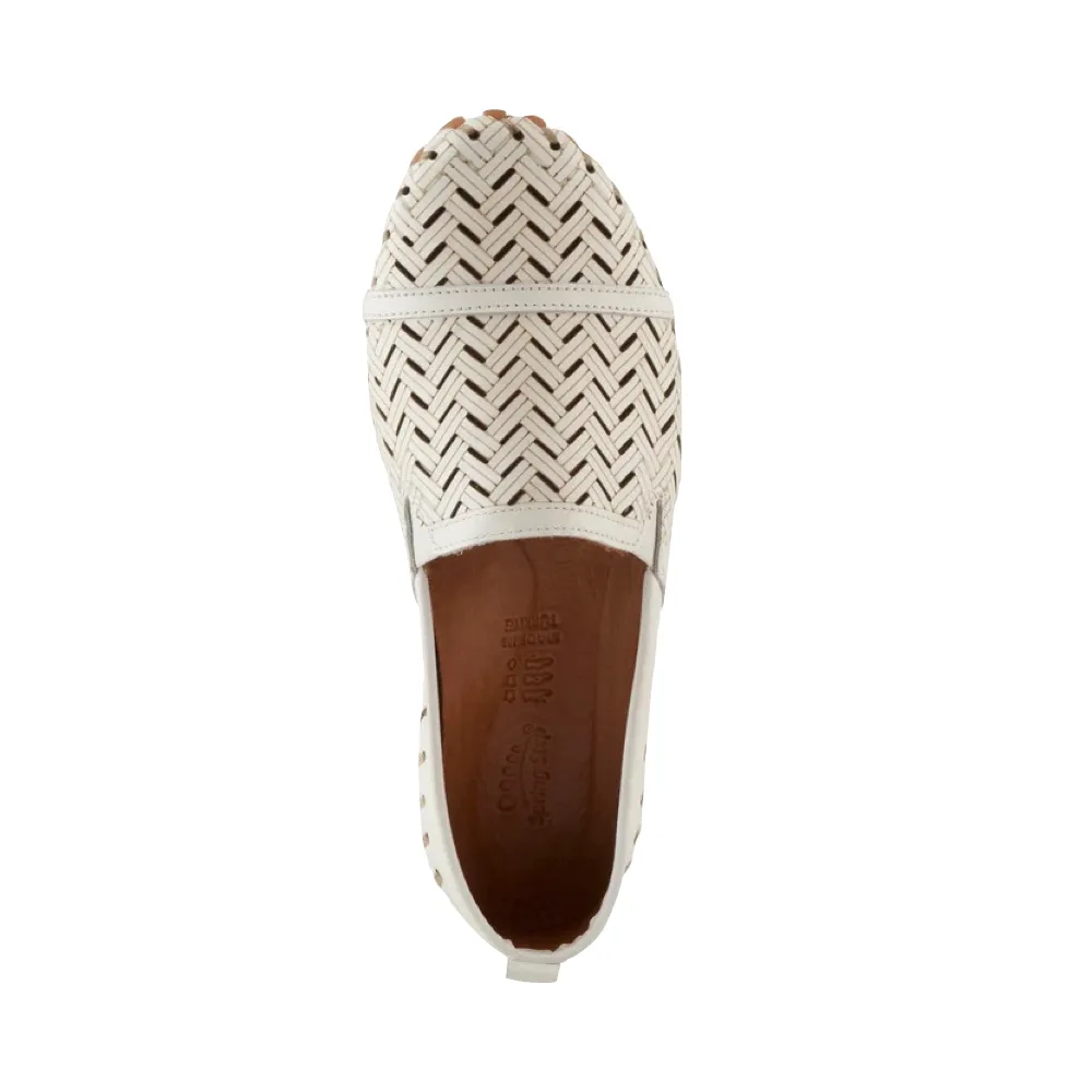Spring Step Women's Kapri Slip On Flat (White)