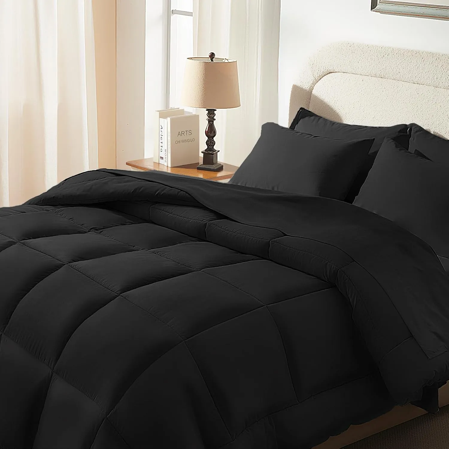 SunStyle Home Black Full/Queen Comforter Set - 7 Piece Bed in a Bag, Lightweight All Season Comforter with Sheets, Queen Size Bedding Sets with 1 Comforter, 1 Flat Sheet, 1 Fitted Sheet, 4 Pillowcases