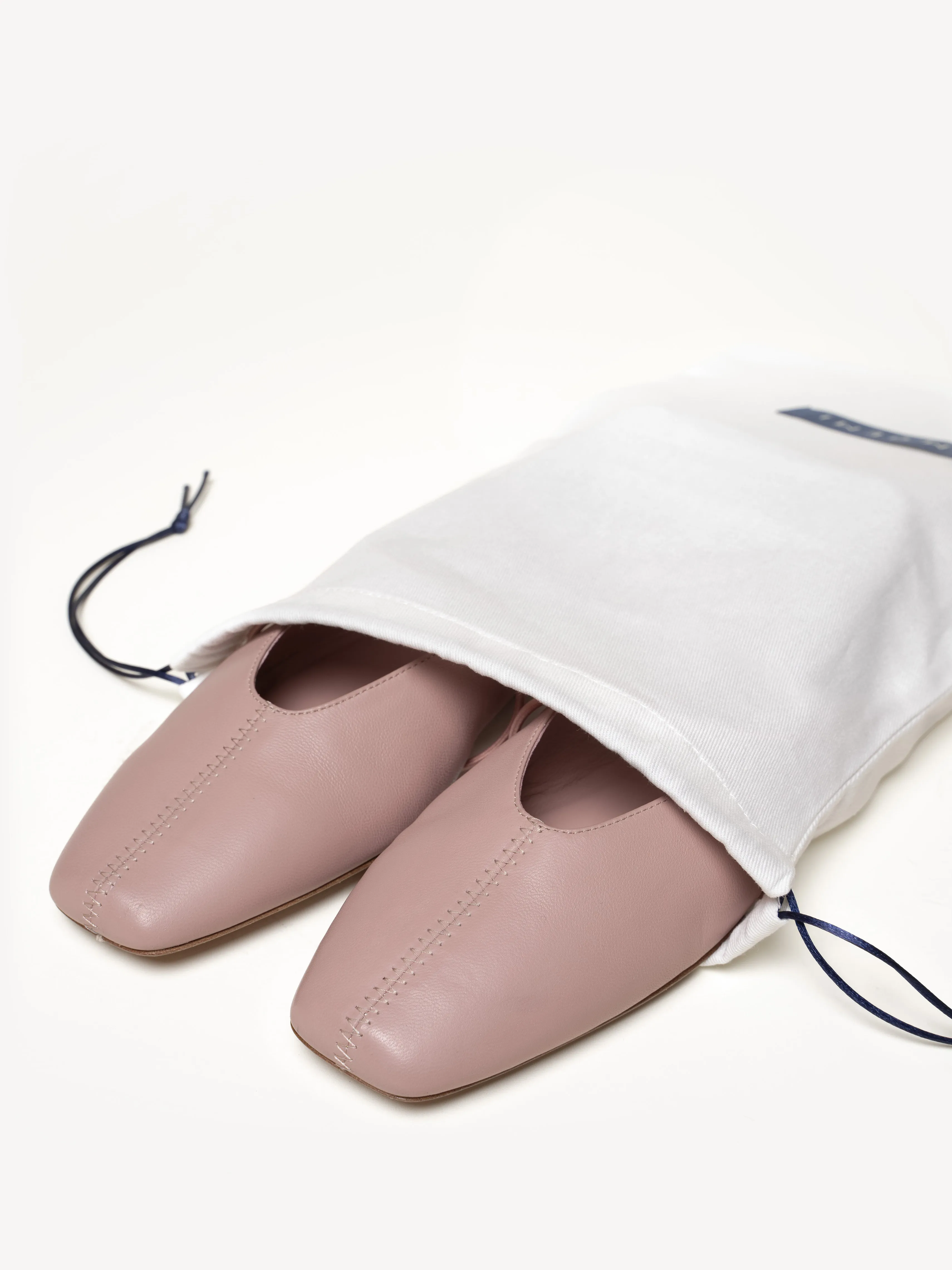The Una (Sample Sale)