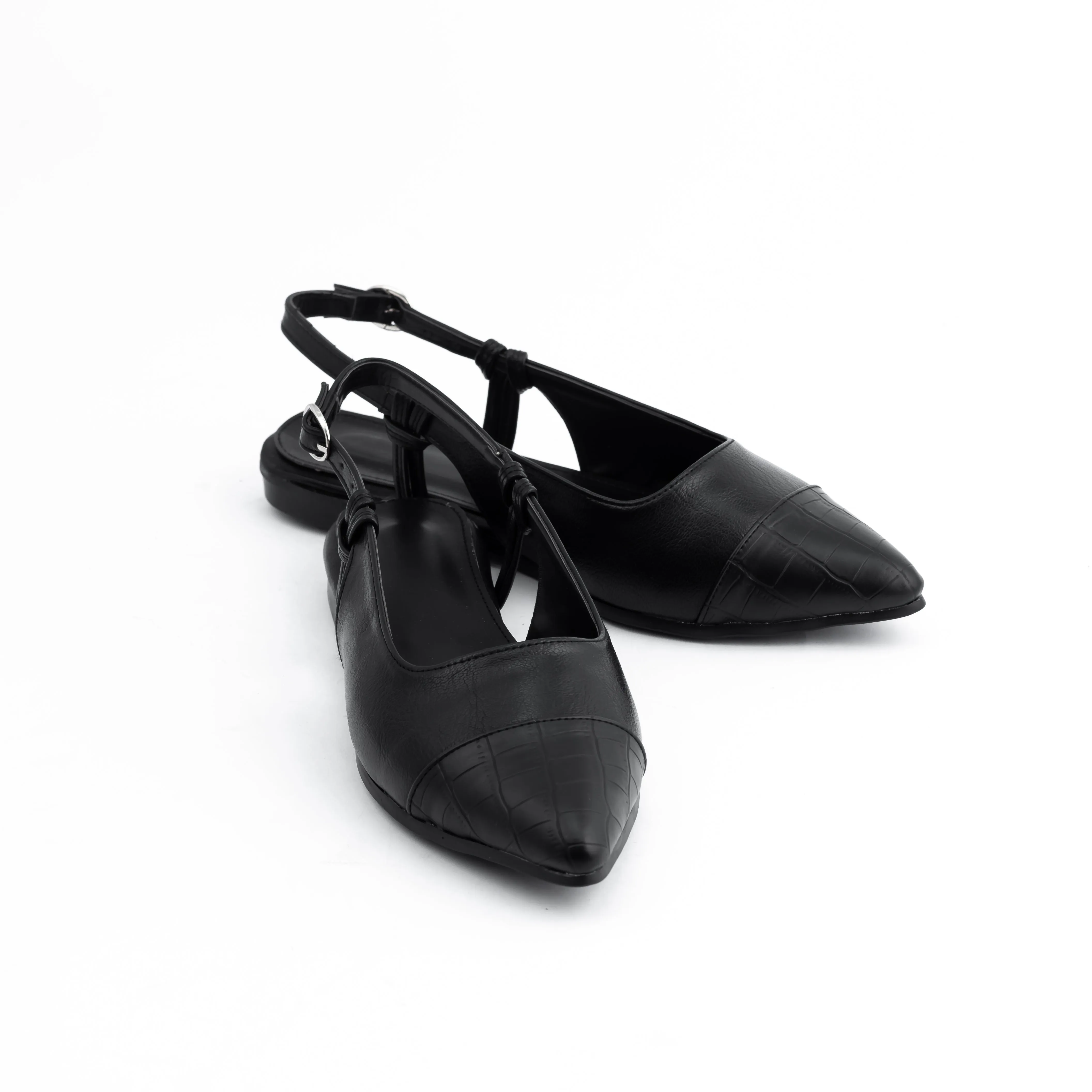 Women Black Pointed Flat Sandal