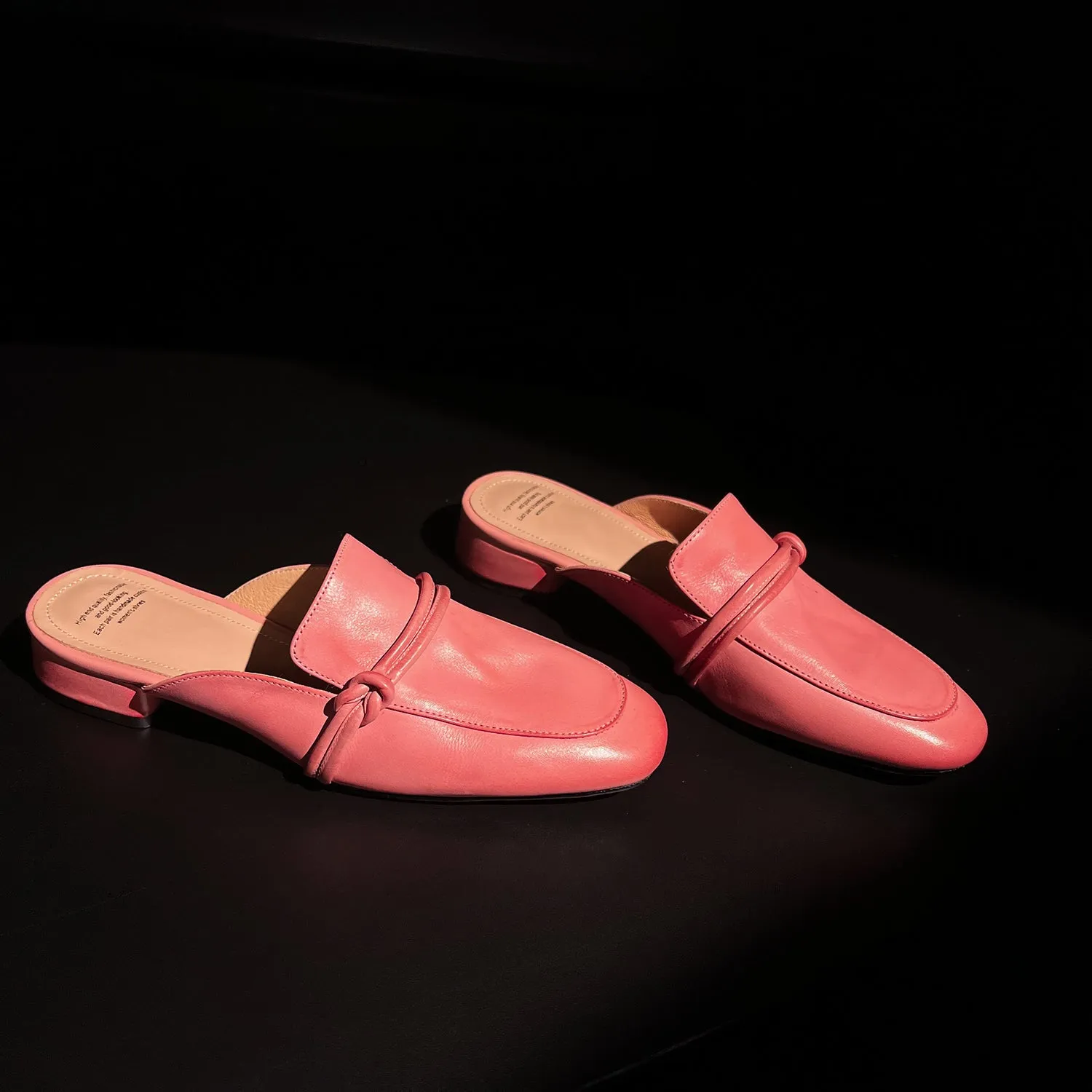 Women's Cloesed Toe Low Heels Leather Flat Mules For Office