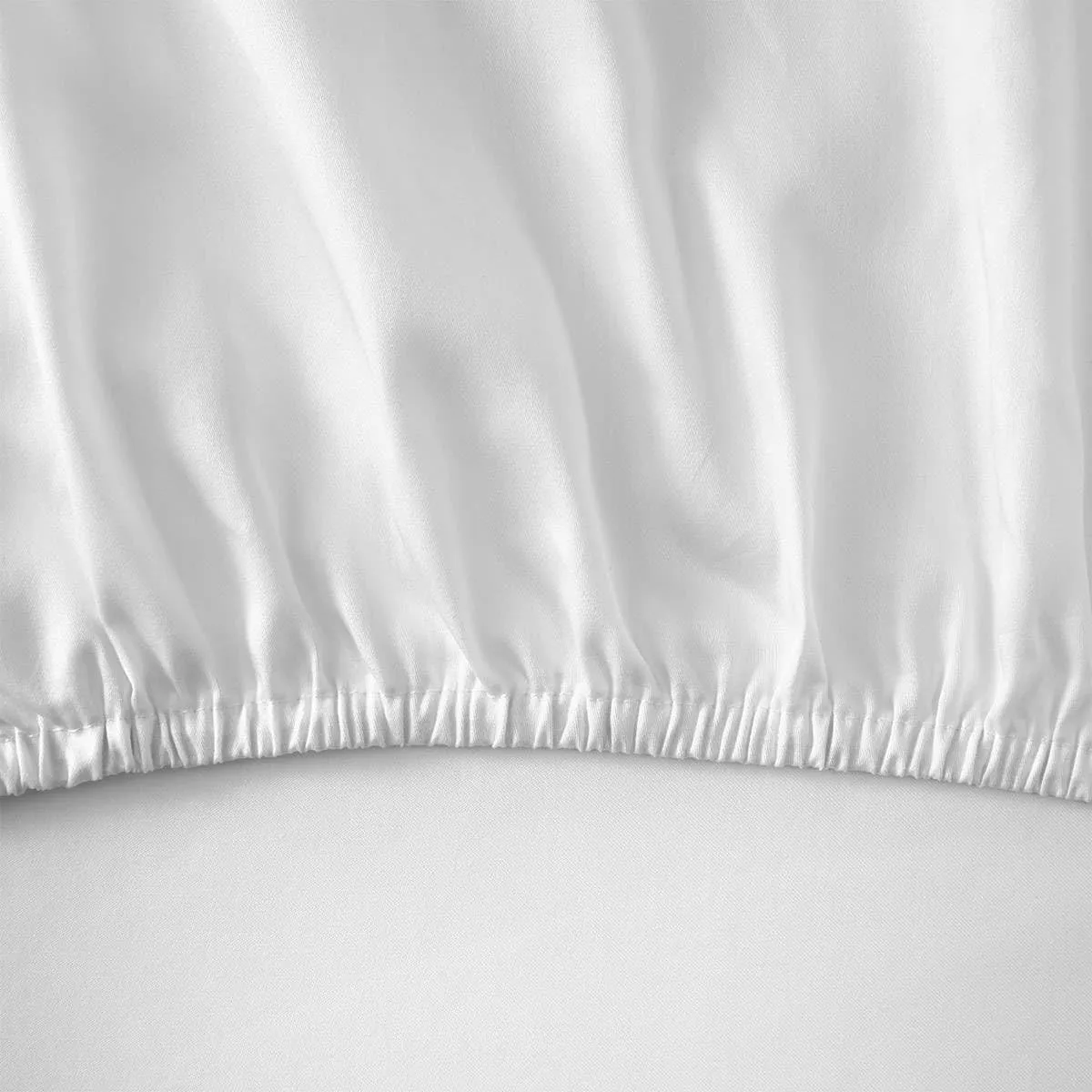 Yves Delorme - Triomphe Blanc (White) Queen Fitted Sheet - Luxury Fitted Sheet from France.